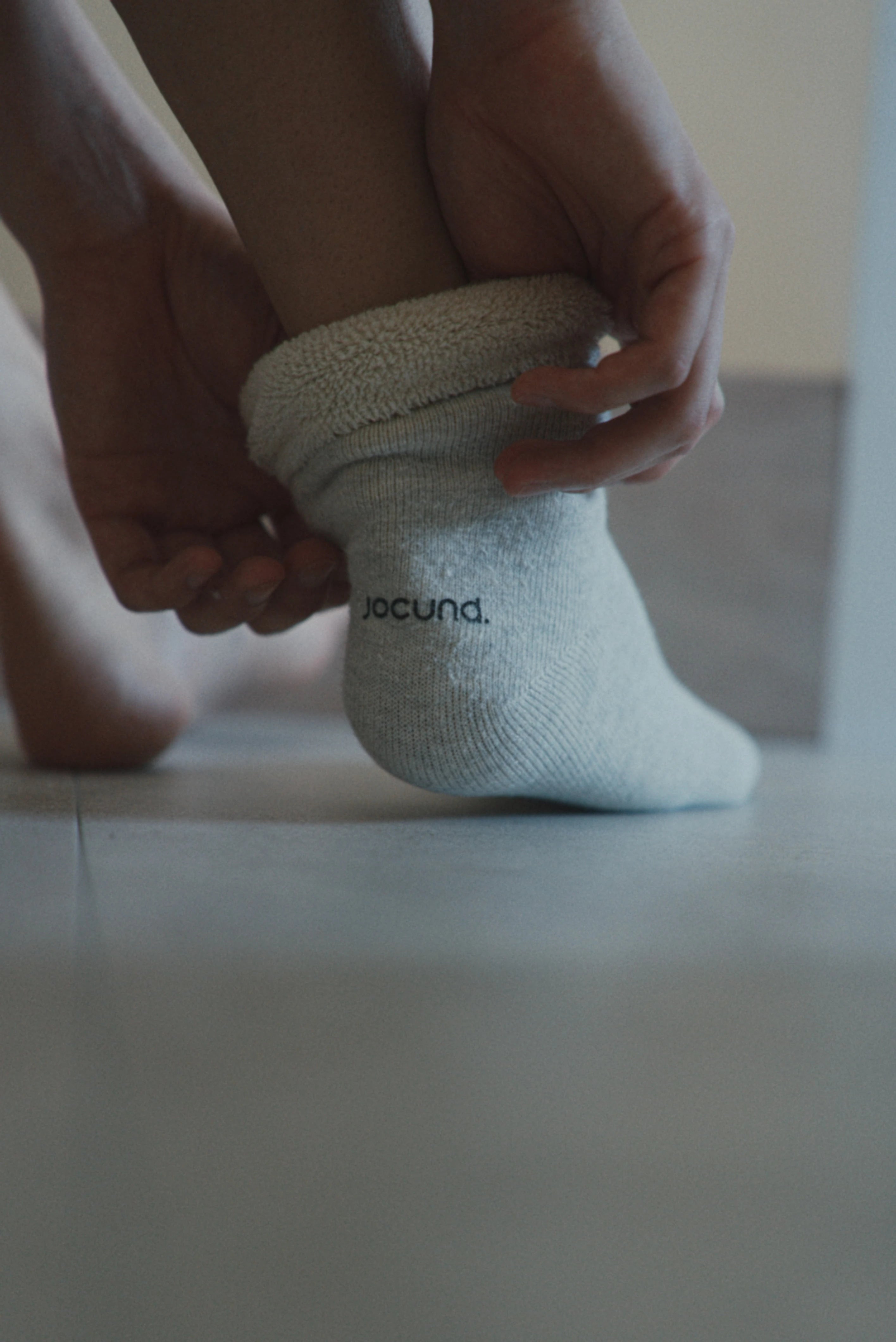 AC-01 jocund × Tabio Comfortable room socks