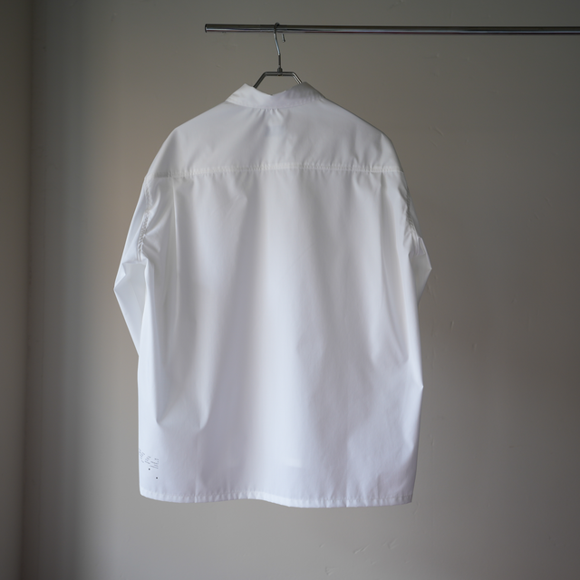 White long sleeve shirt