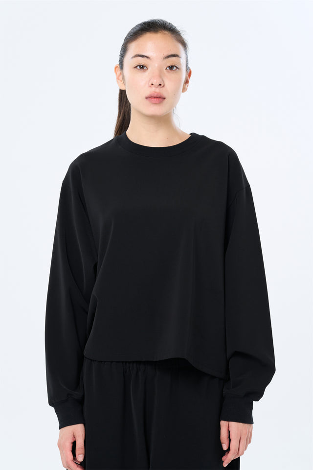 Comfortable long-sleeve T-shirt