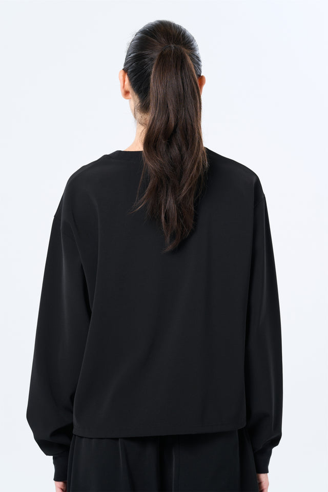 Comfortable long-sleeve T-shirt