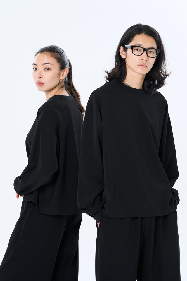 Comfortable long-sleeve T-shirt