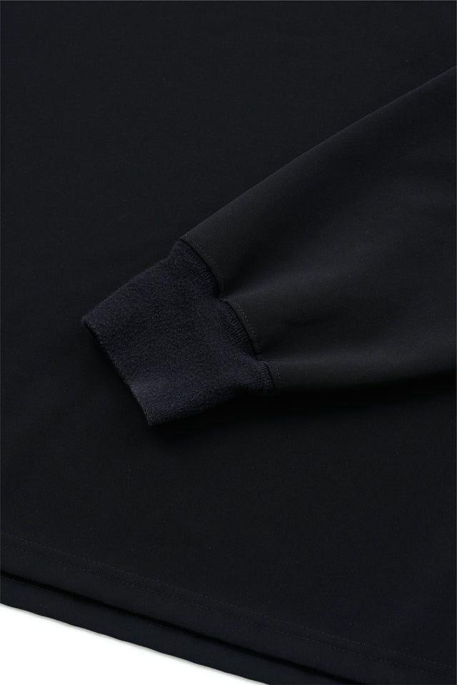 Comfortable long-sleeve T-shirt