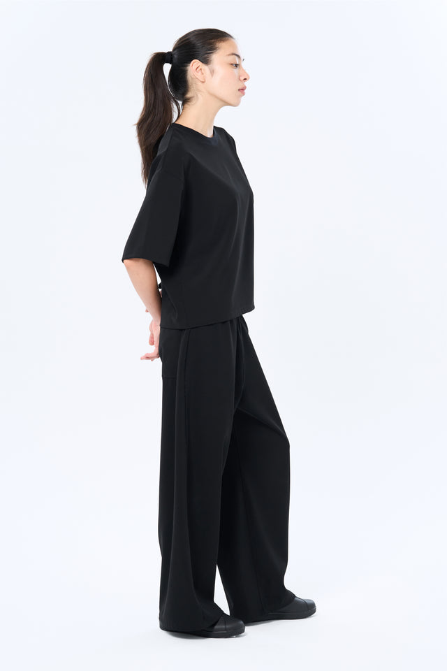 Comfortable short-sleeve T-shirt